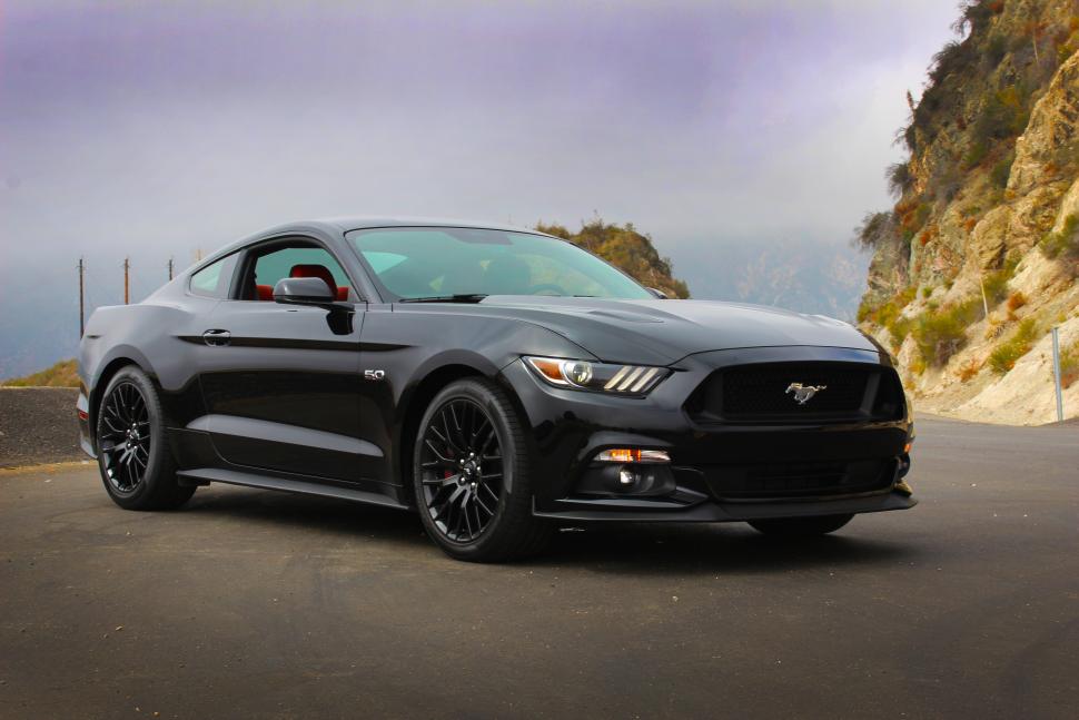 2015-ford-mustang-gt-5_0